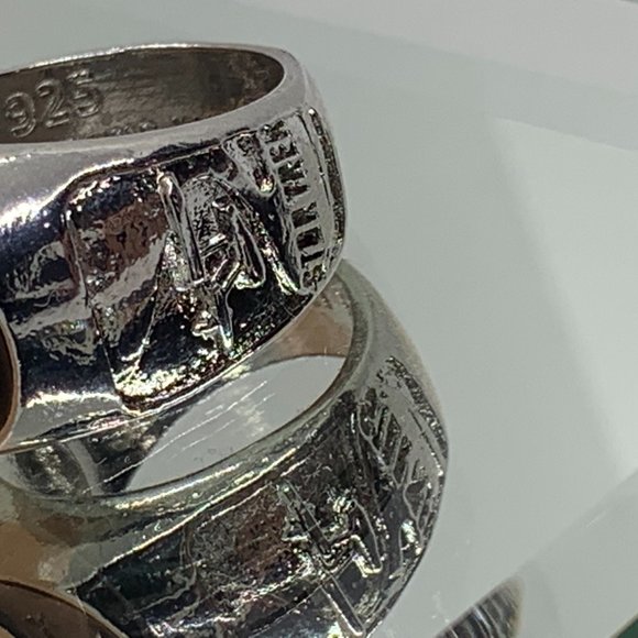 Star Trek Mens ring Silver plated Size 9 or 8 - Picture 4 of 10